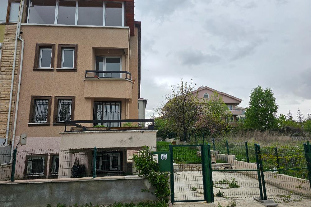 Gölbaşı İncek Öysekent Sitesi Satılık 5+2 Boş Villa