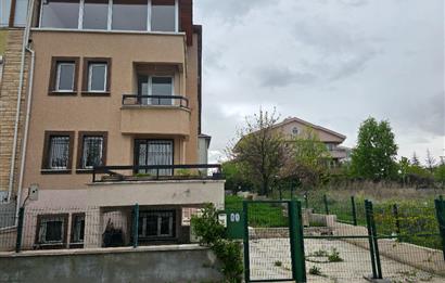 Gölbaşı İncek Öysekent Sitesi Satılık 5+2 Boş Villa