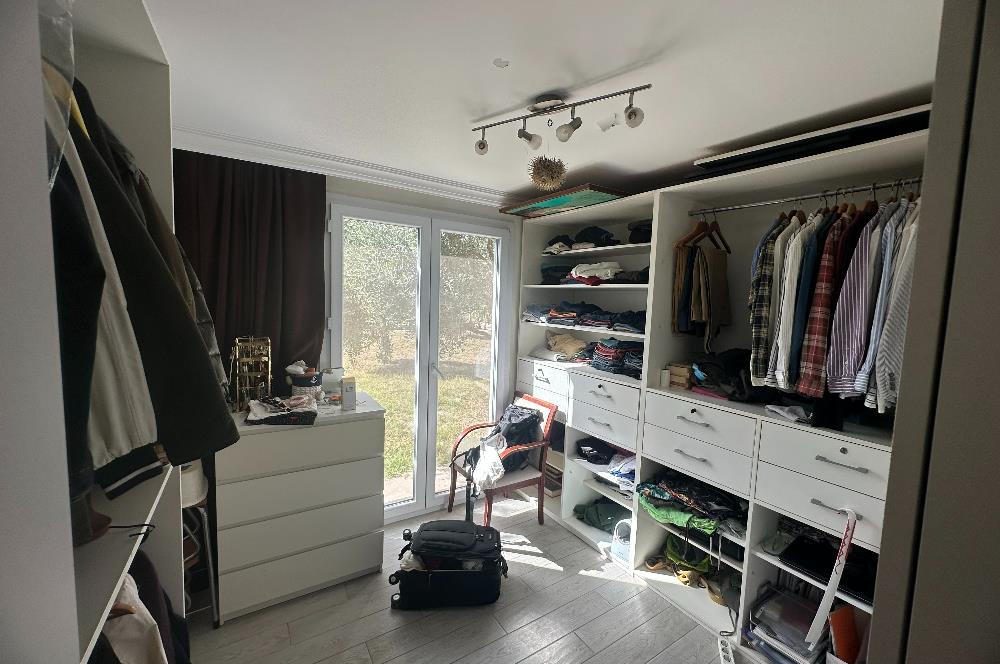 Mumcular'da Kiralık 2,2 Dönüm Arsa ve 3+1 Çiftlik Evi