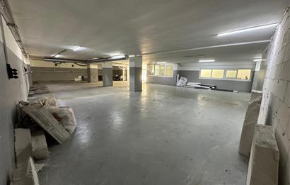 MALTEPE FEYZULLAH CADDESİ'NDE 350m2 KİRALIK DÜKAN & DEPO
