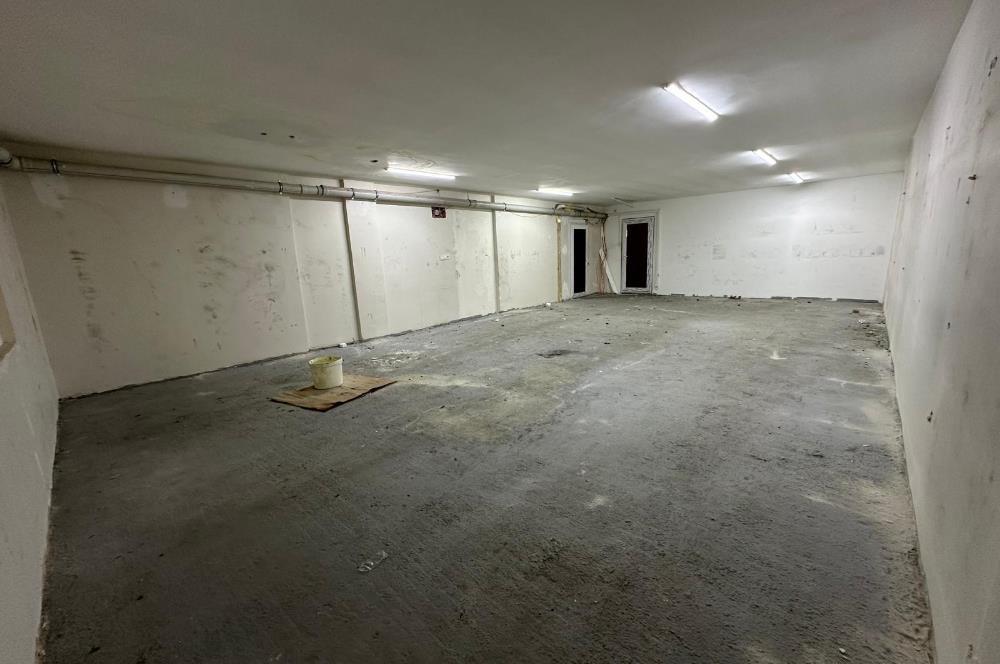 MALTEPE FEYZULLAH CADDESİ'NDE 350m2 KİRALIK DÜKAN & DEPO