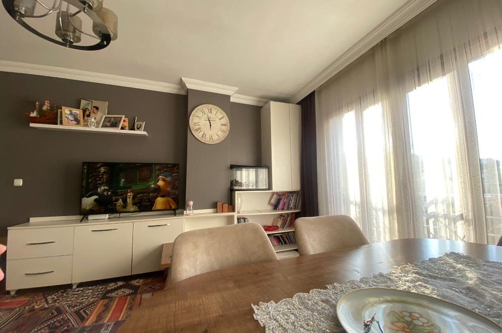 Kağıthane Çeliktepe'de Acil Satılık Ful Tadilatlı 2+1 Daire