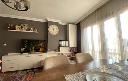 Kağıthane Çeliktepe'de Acil Satılık Ful Tadilatlı 2+1 Daire
