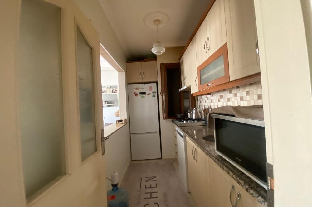 Kağıthane Çeliktepe'de Acil Satılık Ful Tadilatlı 2+1 Daire