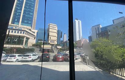 Kanyon ve Özdilek Avm Yanı Cadde Üzeri Satılık Donanımlı Dükkan