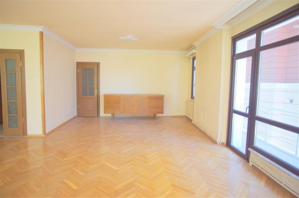TÜLAY ÖZKÖK'TEN ŞİŞLİ MERKEZ GENİŞ YÜKSEK GİRİŞ KİRALIK DAİRE