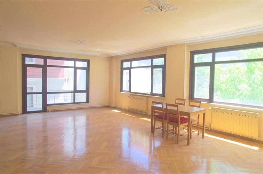 TÜLAY ÖZKÖK'TEN ŞİŞLİ MERKEZ GENİŞ YÜKSEK GİRİŞ KİRALIK DAİRE