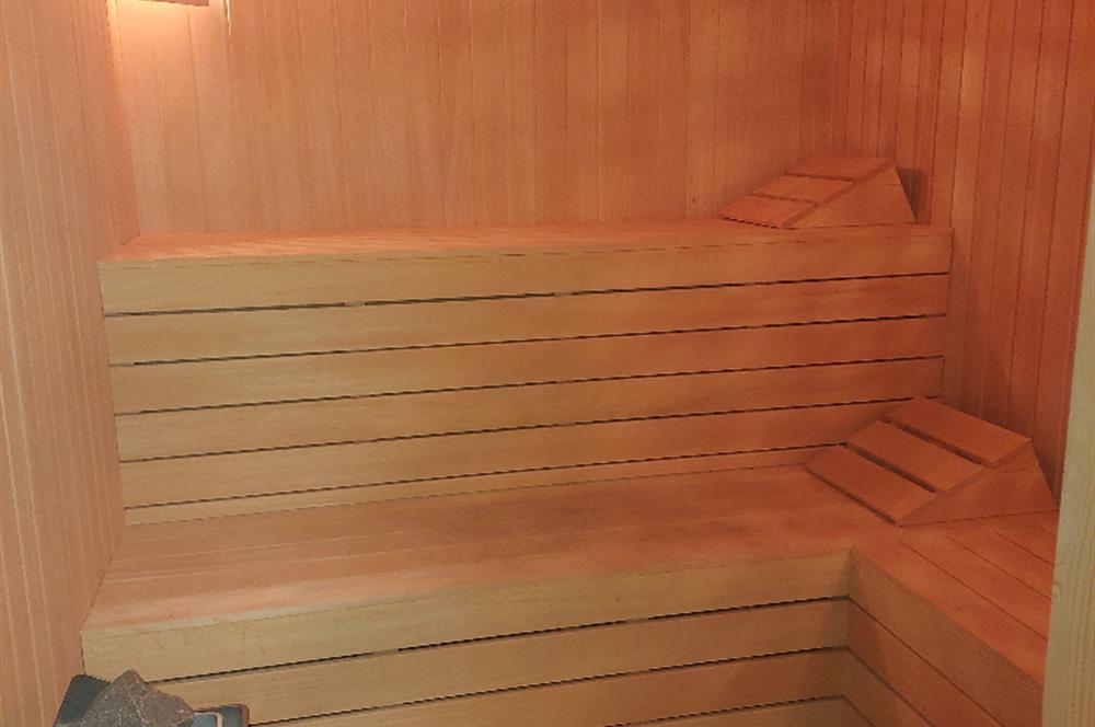 ERENKÖYDE HAVUZLU FİTNESSLİ SİTE İÇİNDE 3+1 130 m2