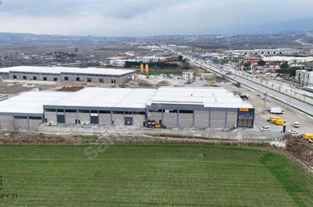 Akhan'da, Ankara Asfaltı Üzerinde 695 m2 Fabrika Holü