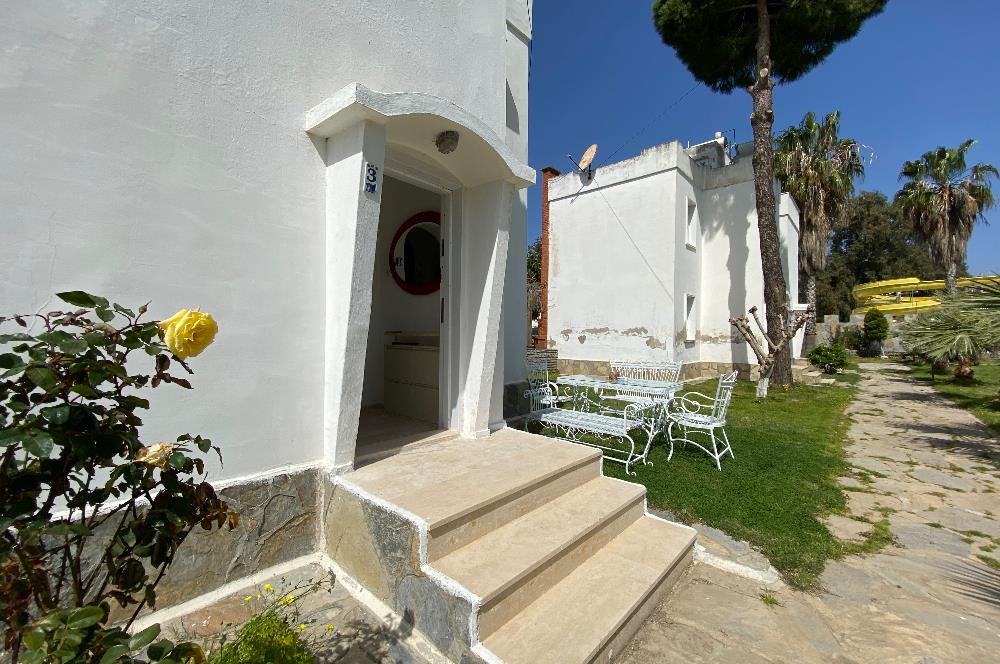 Bodrum Kadıkalesi Sahilinde Özel Kum Plajlı Site İçinde Denize 150m Mesafede Full Eşyalı Kiralık Dubleks Yazlık