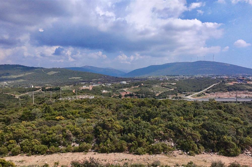 DİDİM AKYENİKÖY'DE BAFA GÖLÜ MANZARALI ACİL SATILIK KÖŞE PARSEL ARSA. KAÇIRILMAZ FIRSAT !!! 