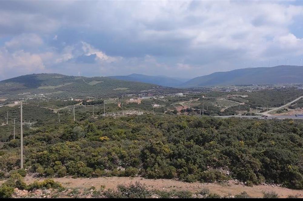 DİDİM AKYENİKÖY'DE BAFA GÖLÜ MANZARALI ACİL SATILIK KÖŞE PARSEL ARSA. KAÇIRILMAZ FIRSAT !!! 