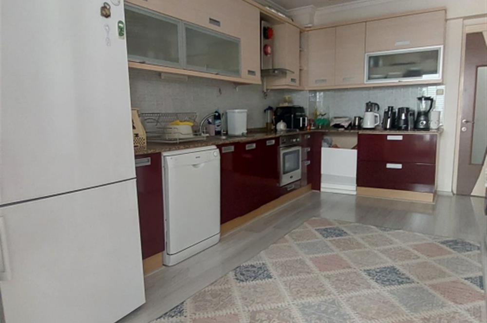 Yalı Mah. Geniş 3+1 Kapalı Mutfak Ebeveyn Banyolu Satılık Daire