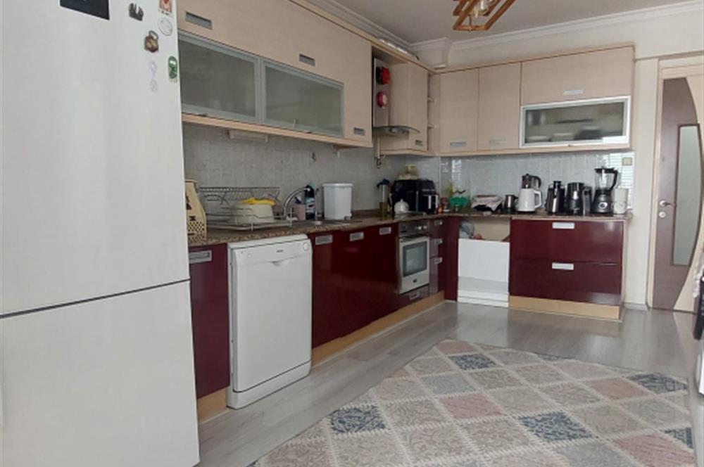 Yalı Mah. Geniş 3+1 Kapalı Mutfak Ebeveyn Banyolu Satılık Daire