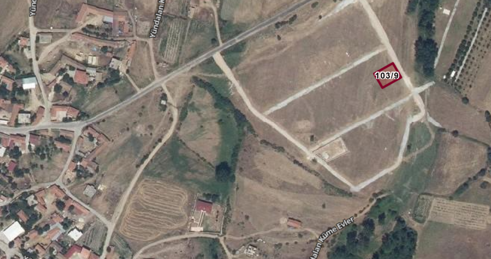 KIRKLARELİ YÜNDALAN KÖYÜNDE 500 M2 İMARLI SATILIK ARSA