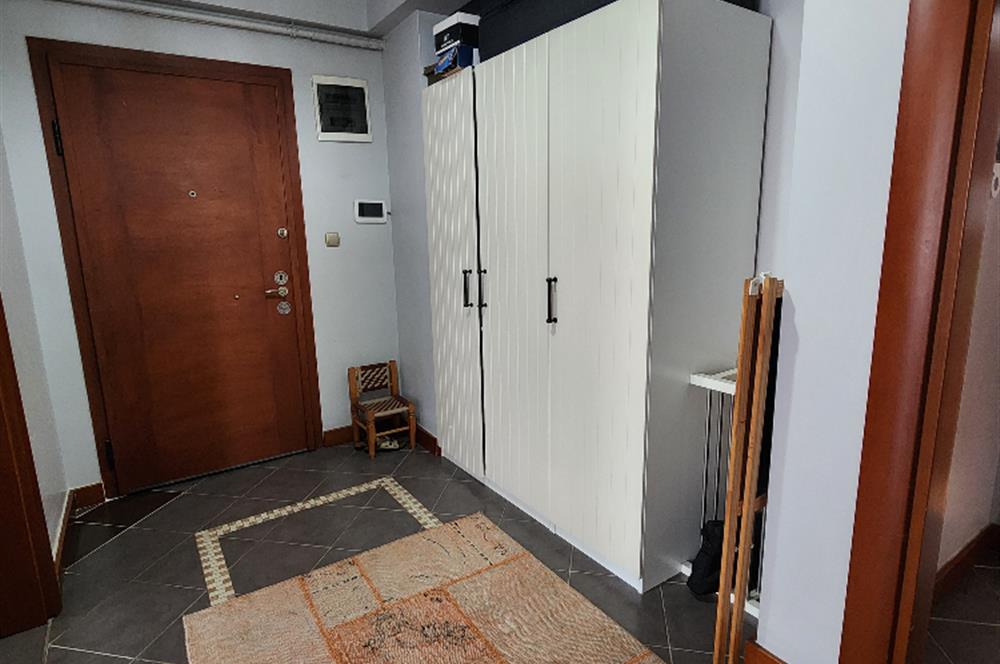 ÜMRANİYE MERİT LİFE GÖL KONAKLARINDA 3+1 180 m2 DAİRE
