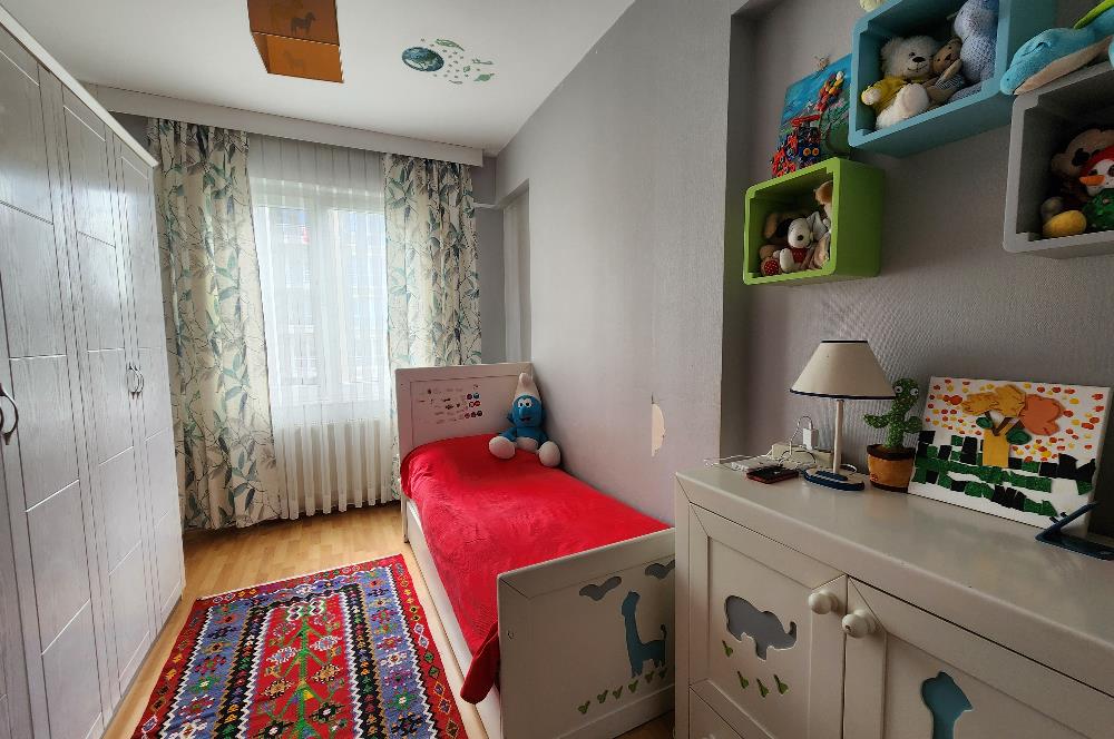 ÜMRANİYE MERİT LİFE GÖL KONAKLARINDA 3+1 180 m2 DAİRE