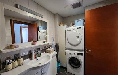 ÜMRANİYE MERİT LİFE GÖL KONAKLARINDA 3+1 180 m2 DAİRE