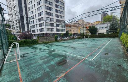 ÜMRANİYE MERİT LİFE GÖL KONAKLARINDA 3+1 180 m2 DAİRE