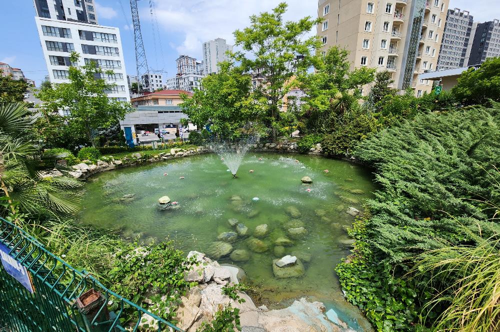 ÜMRANİYE MERİT LİFE GÖL KONAKLARINDA 3+1 180 m2 DAİRE