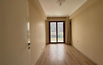 Karşıyaka İmbatlı'da Kiralık 2+1 Daire