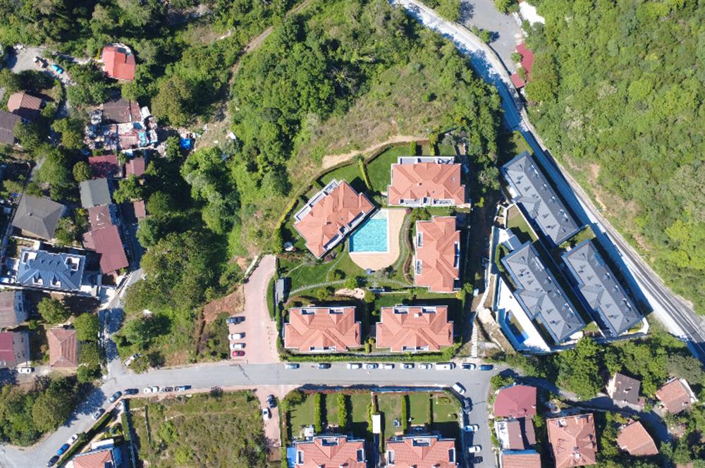 Maden'de Butik Sitede Satılık 4+1 Bahçe Dubleks