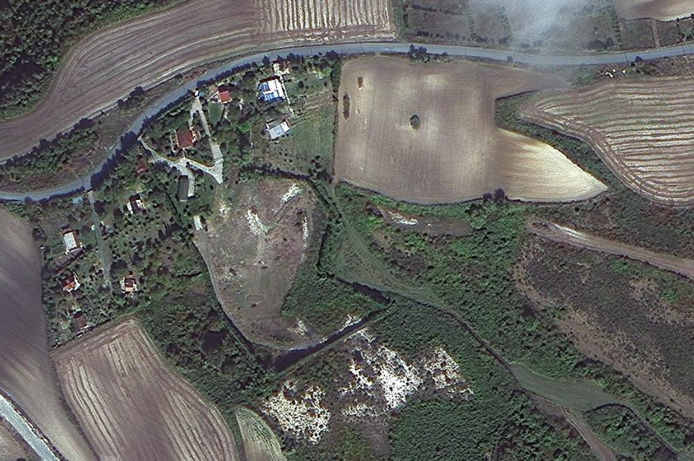 ARNAVUTKÖY BOYALIK KÖYÜNDE YATIRIMLIK 2000M² ARSA