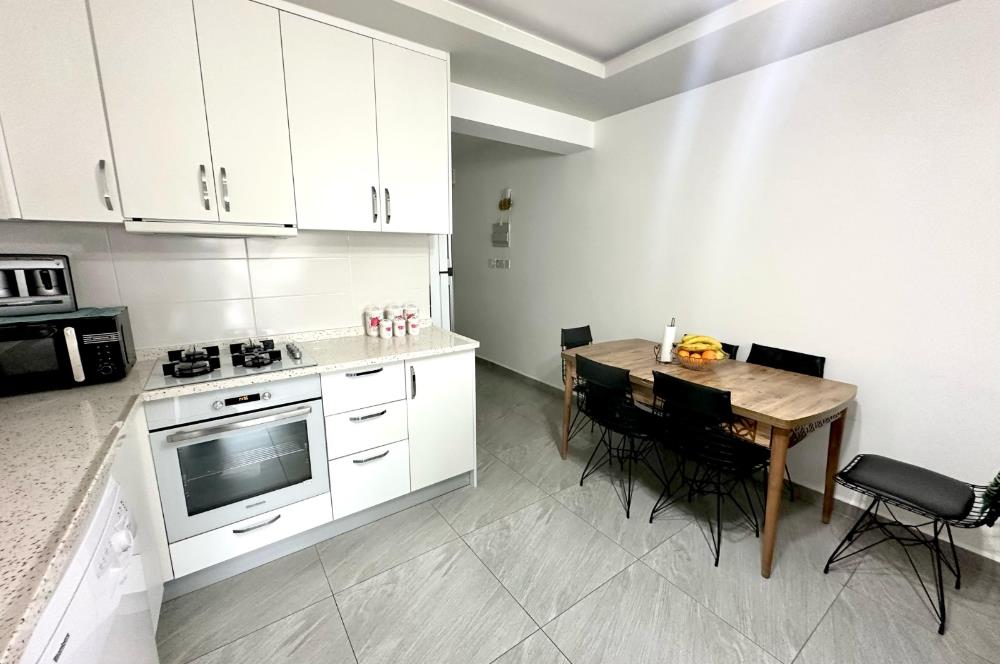 Girne Merkez Muhteşem Lokasyonda Satılık 2+1 Daire