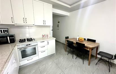 Girne Merkez Muhteşem Lokasyonda Satılık 2+1 Daire
