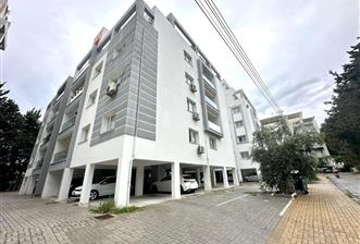 Girne Merkez Muhteşem Lokasyonda Satılık 2+1 Daire