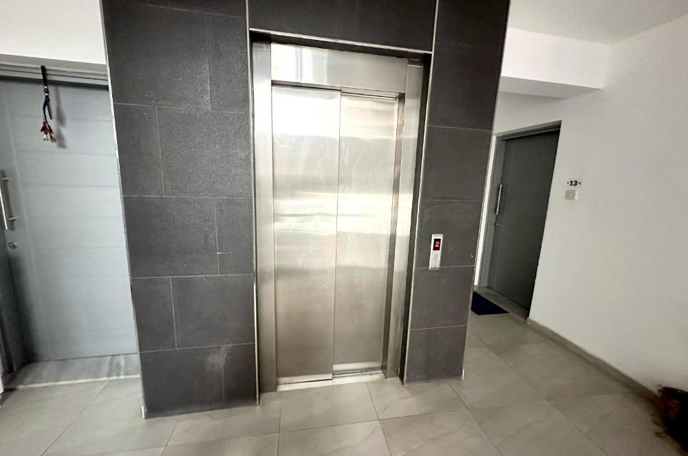 Girne Merkez Muhteşem Lokasyonda Satılık 2+1 Daire