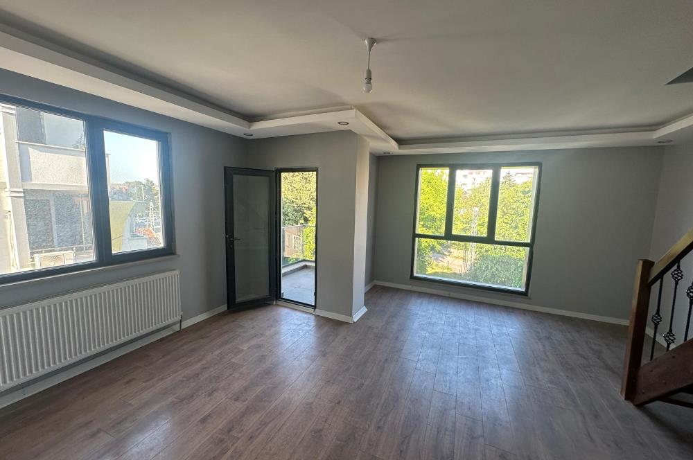 Arnavutköy de çatı dubleks 2+1 daire