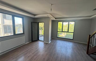 Arnavutköy de çatı dubleks 2+1 daire