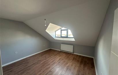 Arnavutköy de çatı dubleks 2+1 daire
