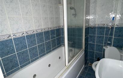 MODA'DA ÇİFT CEPHELİ 2+1 EŞYALI KİRALIK DAİRE