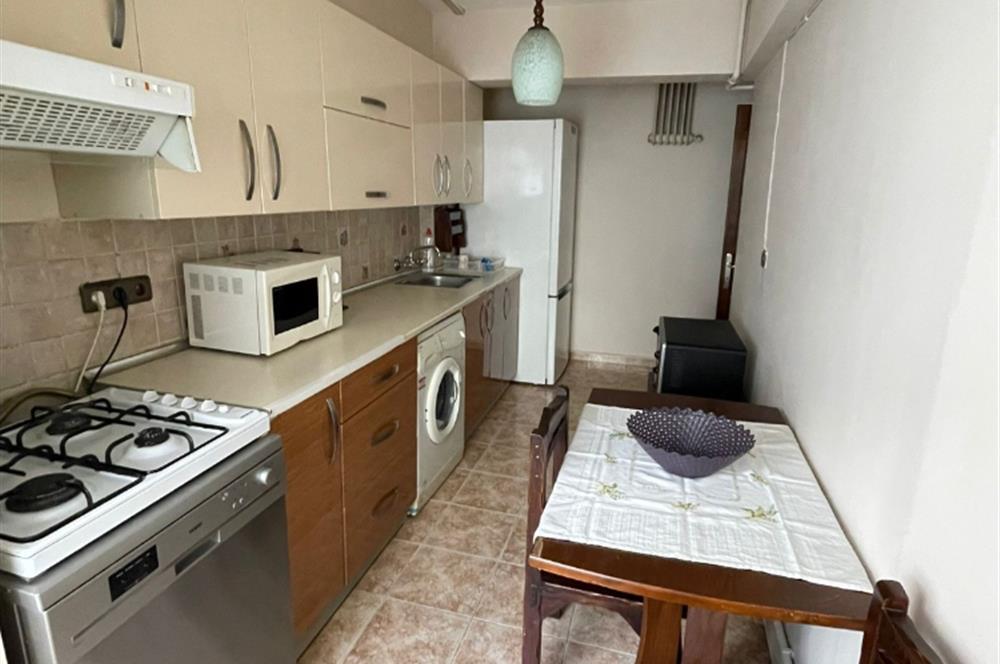MODA'DA ÇİFT CEPHELİ 2+1 EŞYALI KİRALIK DAİRE
