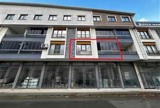 C21 Cius;Perşembe Pazarı Civarı Site İçerisinde Çift Cephe Daire