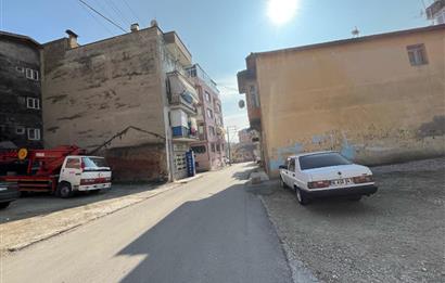 C21 Cius; Bitişik Nizam 3 Kat İmarlı 129 m2 Satılık Köşe Parsel