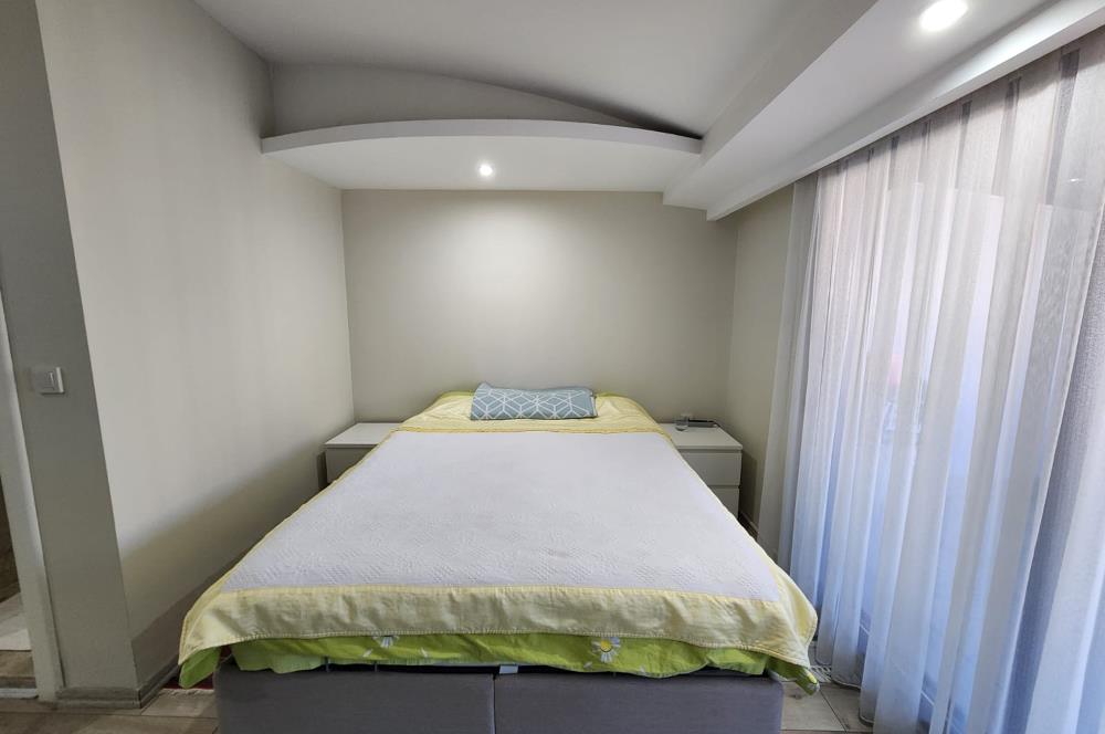 Karşıyaka Tersane Mah. Yüksek Tavanlı 3+1 Satılık Dubleks Daire