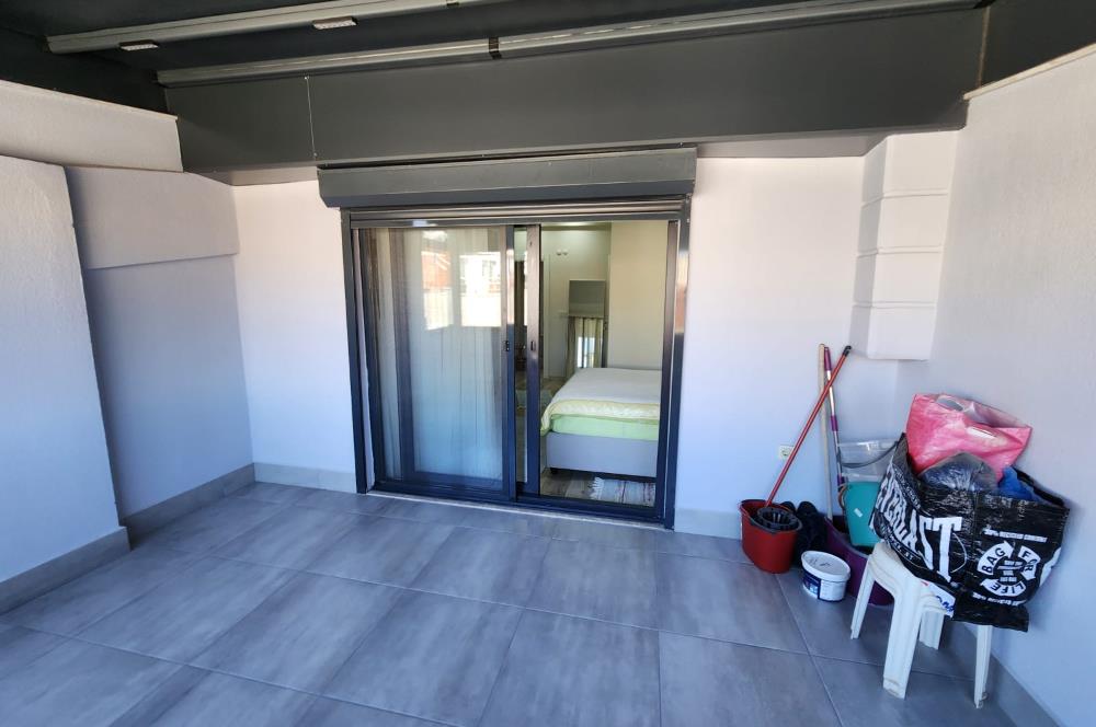 Karşıyaka Tersane Mah. Yüksek Tavanlı 3+1 Satılık Dubleks Daire