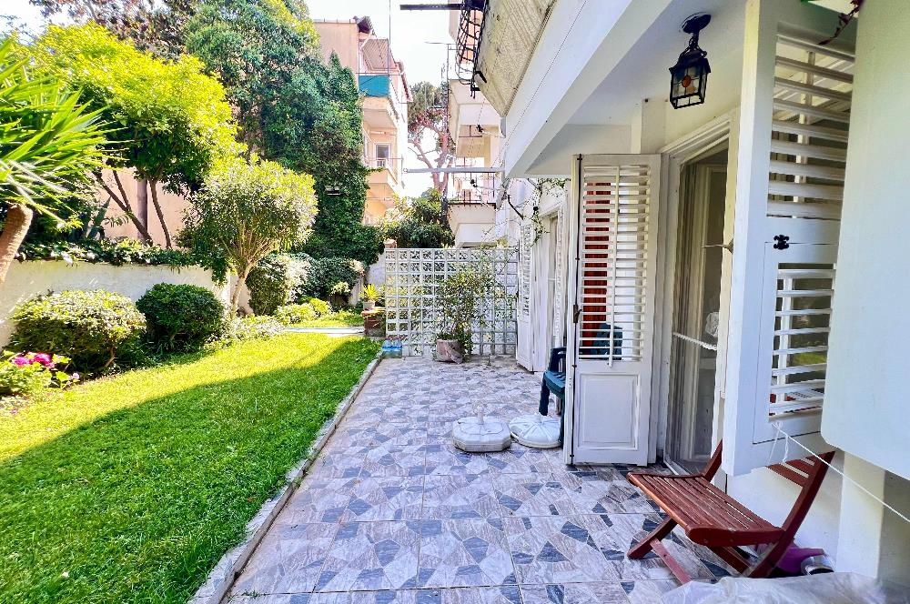 Büyükada'da Bahçeli 3+1 Satılık Daire