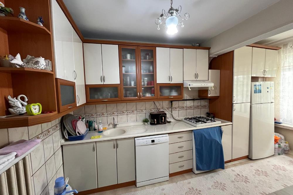 CENTURY 21 VİZYON'DAN ULUÖNDER SSK BLOKLARINDA SATILIK 3+1 DAİRE