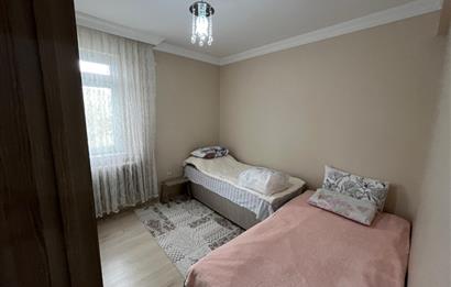 CENTURY 21 VİZYON'DAN ULUÖNDER SSK BLOKLARINDA SATILIK 3+1 DAİRE