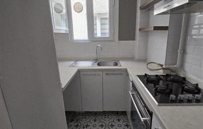 Firuzağa Mahallesi Ekmekçibaşı'nda Bakımlı 3+1 Kiralık Daire