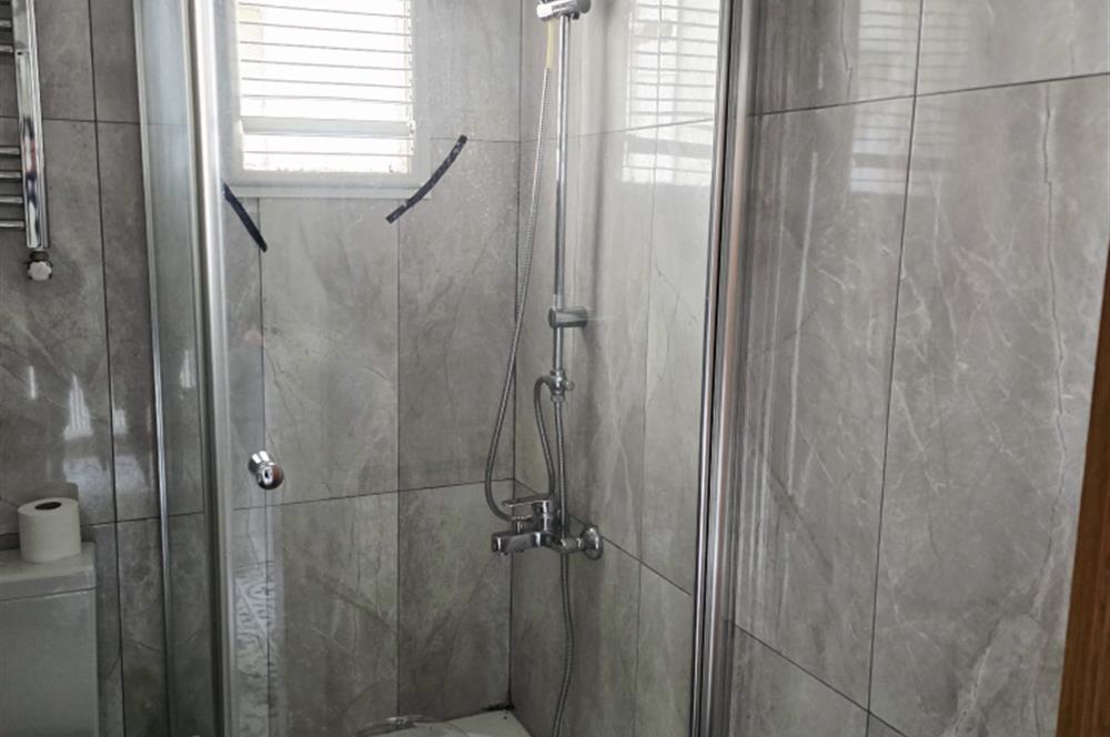 Firuzağa Mahallesi Ekmekçibaşı'nda Bakımlı 3+1 Kiralık Daire