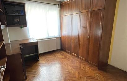 MODA'DA ÇİFT CEPHELİ 2+1 EŞYALI KİRALIK DAİRE