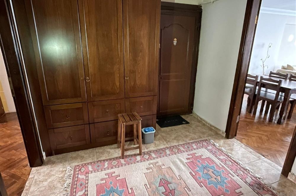 MODA'DA ÇİFT CEPHELİ 2+1 EŞYALI KİRALIK DAİRE
