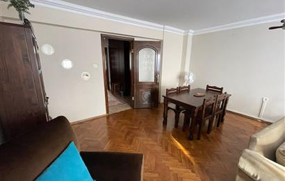 MODA'DA ÇİFT CEPHELİ 2+1 EŞYALI KİRALIK DAİRE