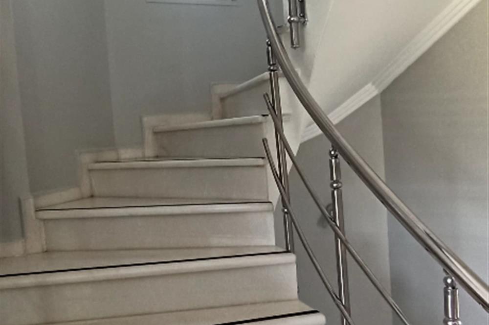 CENTURY21EWA BURSA MUDANYA ÇAĞRIŞAN ERGUVAN TEPE SATILIK VİLLA