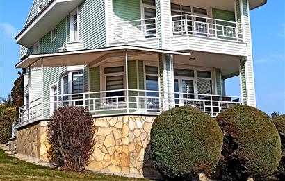 CENTURY21EWA BURSA MUDANYA ÇAĞRIŞAN ERGUVAN TEPE SATILIK VİLLA